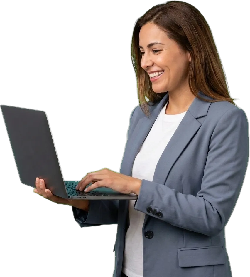 Profesional operando sistema de crecimiento desde su laptop